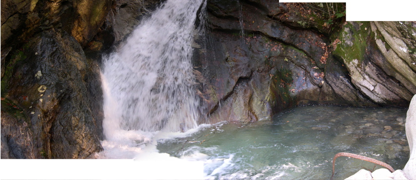 NearBaseofNeveleFalls